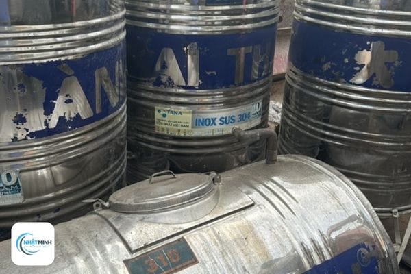 Dịch vụ thu mua bồn nước cũ tại Tây Hồ