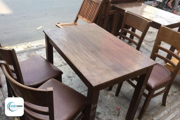 Thanh lý bàn ghế gỗ cũ1