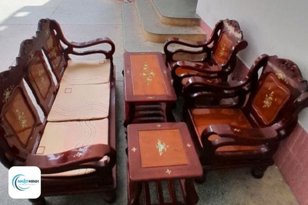Thanh lý bàn ghế gỗ cũ