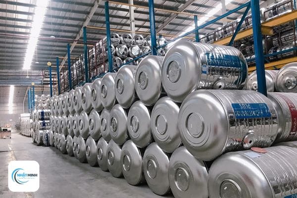 Thu mua bồn nước cũ tại Long Biên
