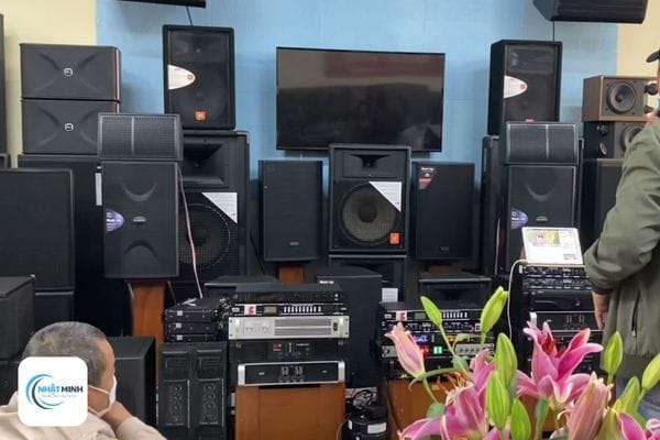  thu mua thiết bị âm thanh cũ tại Long Biên1