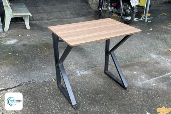 Thu mua bàn làm việc chữ K