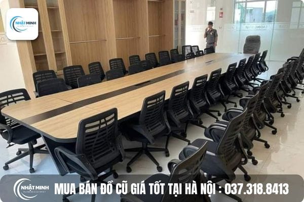 thu mua bàn ghế văn phòng cũ